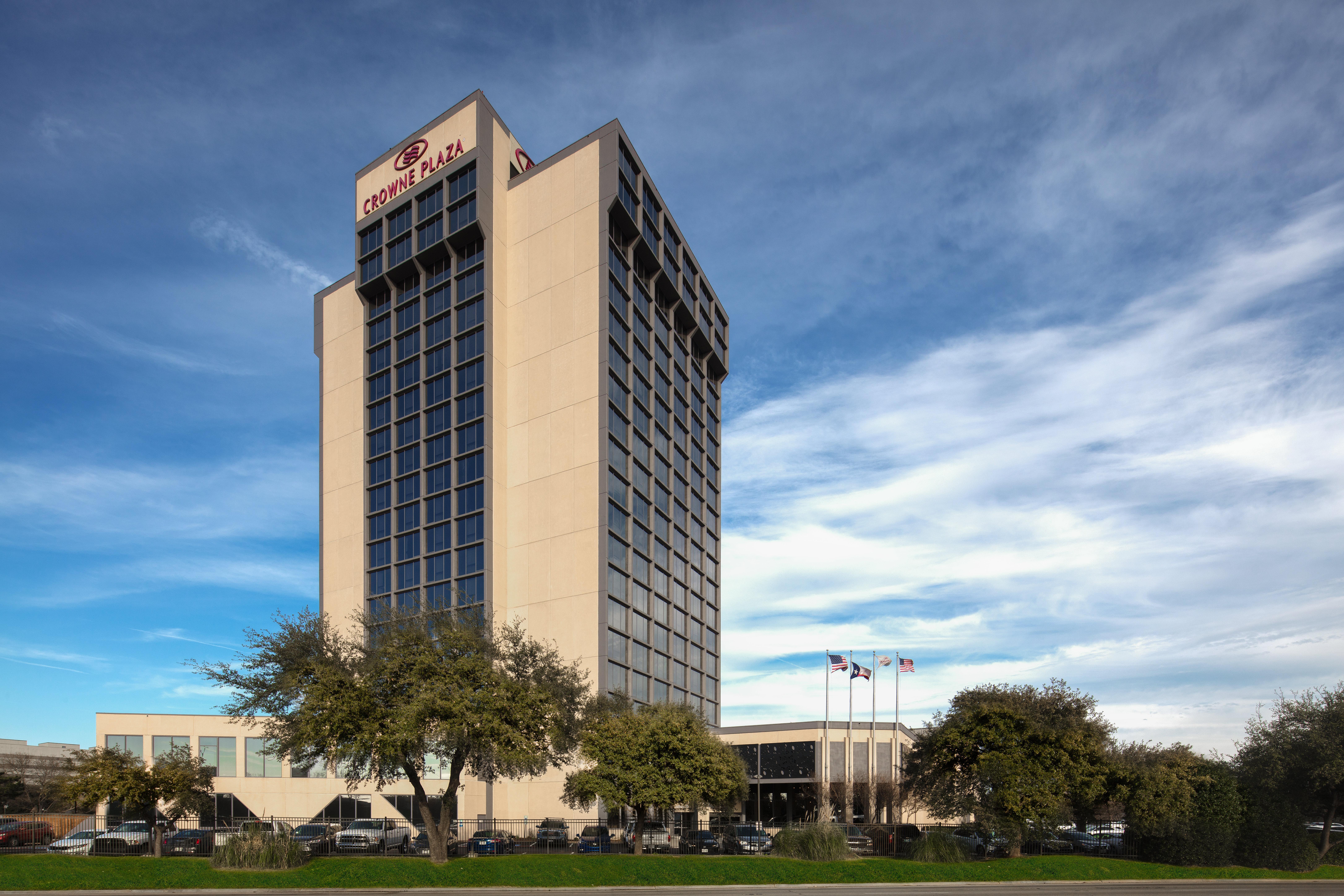 Crowne Plaza Dallas Love Field - Med Area, An Ihg Hotel Exterior foto